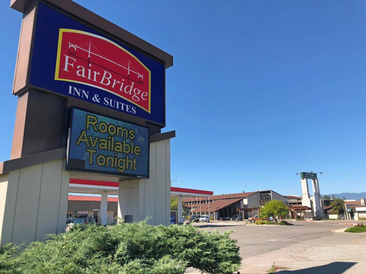 Fairbridge Inn, Suites & Outlaw Conference Center - Kalispell Buitenkant foto