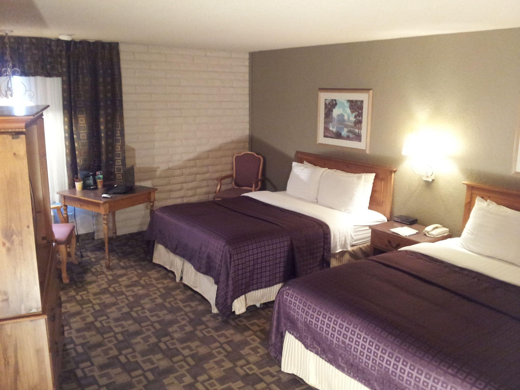 Fairbridge Inn, Suites & Outlaw Conference Center - Kalispell Buitenkant foto
