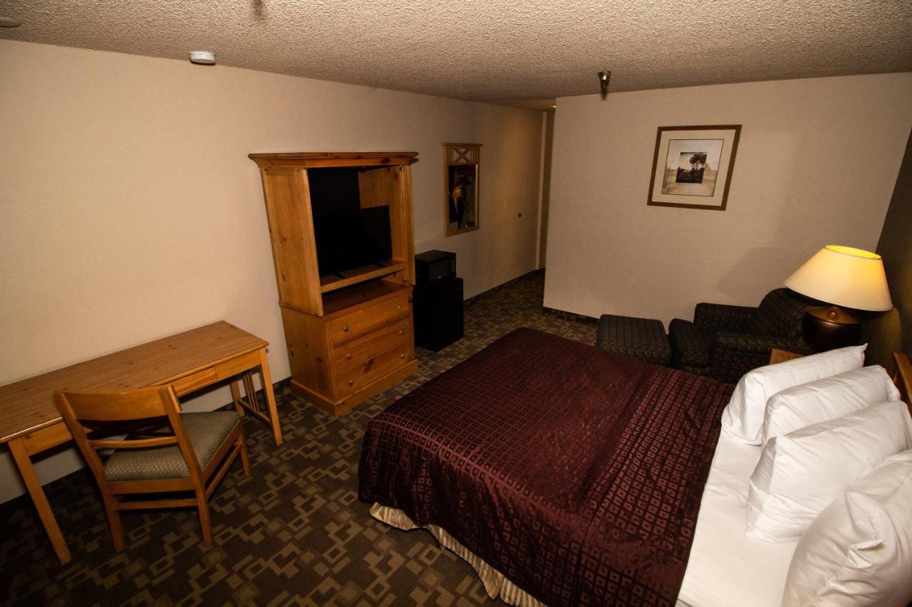 Fairbridge Inn, Suites & Outlaw Conference Center - Kalispell Buitenkant foto