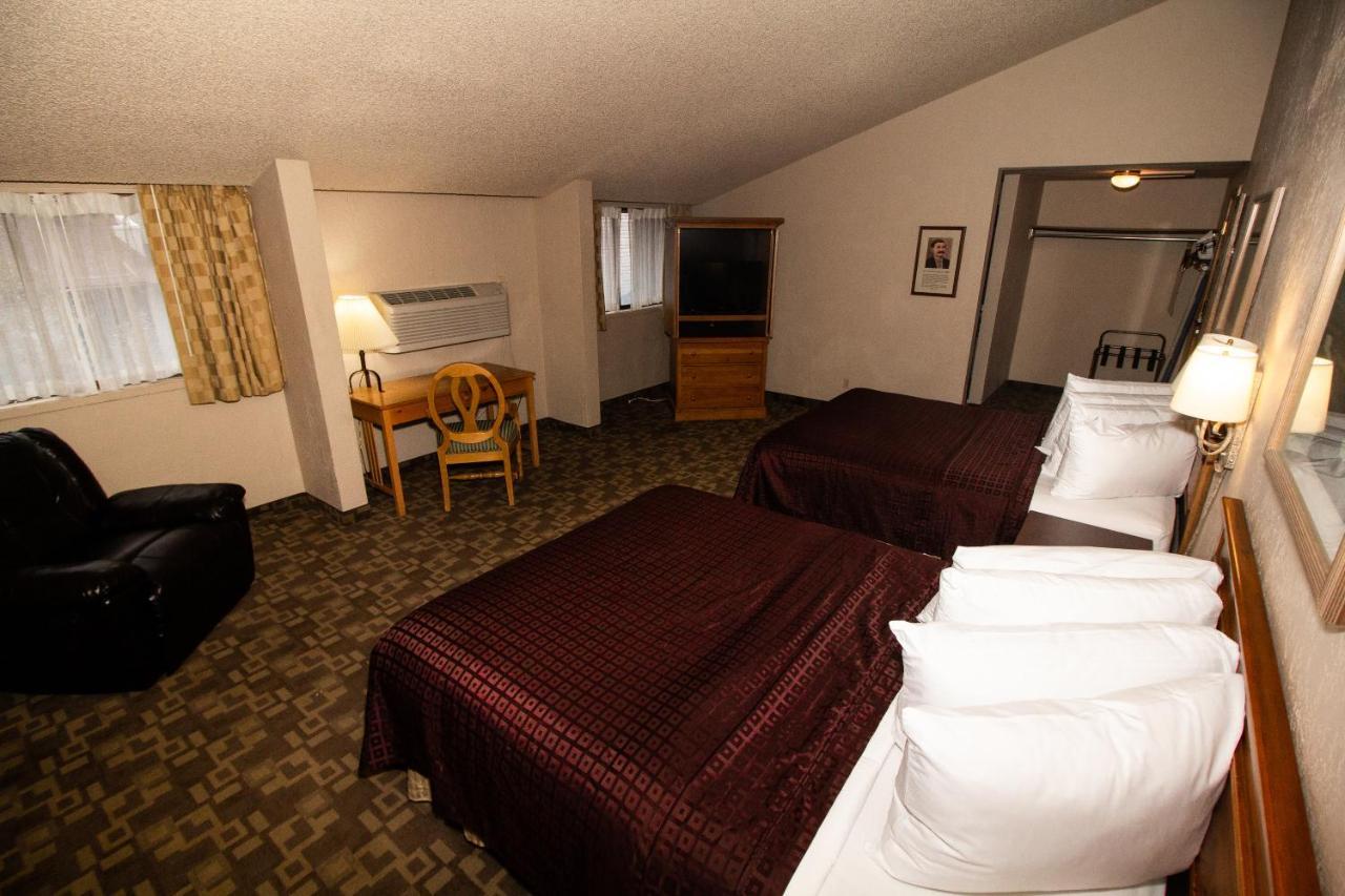 Fairbridge Inn, Suites & Outlaw Conference Center - Kalispell Buitenkant foto